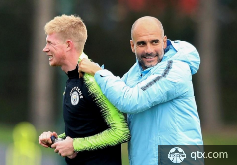 利物浦“红箭三侠”再度合体光芒四射（利物浦红箭三侠重聚 火力全开）