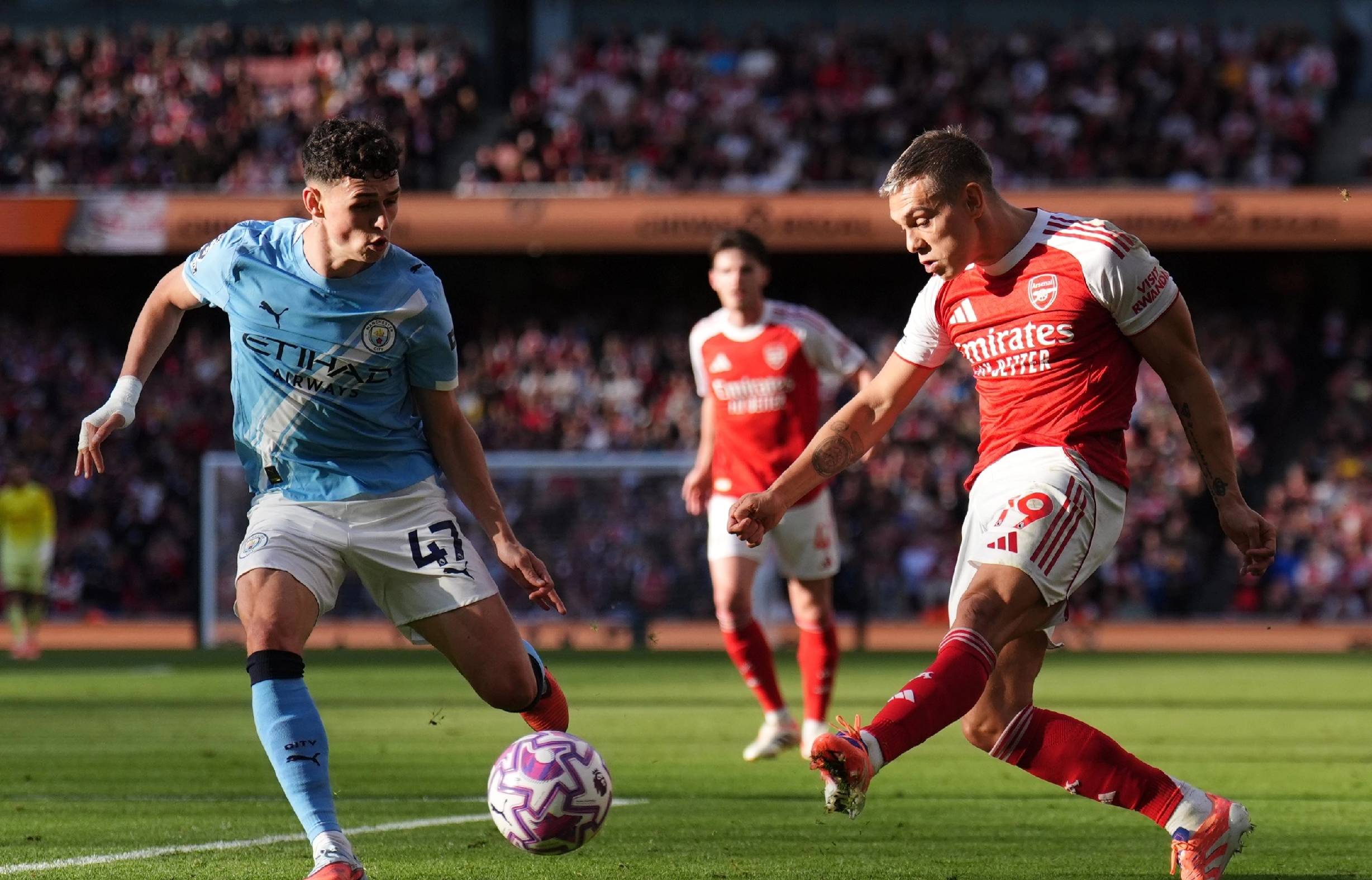 半场战报：奥地利U17 0-0意大利U17，双方破门乏术（半场快讯：奥地利U17 0-0意大利U17，互交白卷难破僵局）