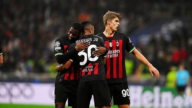 斯潘塞爆发，勇士捡到宝了！NBA真不缺机会，杨瀚森太幸运了（斯潘塞火力全开，勇士捡漏成功！NBA机遇遍地，杨瀚森实在太走运）