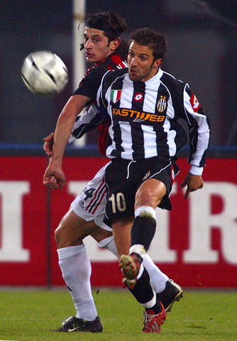 球迷：对方防他像空气一样