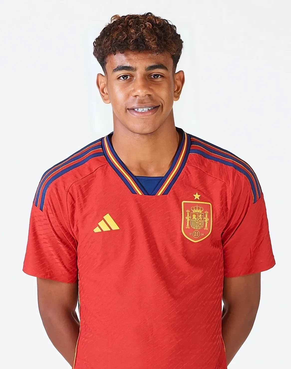 迪马济奥：尤文有意布莱顿中场奥赖利，但尚未正式报价（迪马济奥称：尤文图斯有意签下布莱顿中场奥赖利，但尚未提交正式报价）