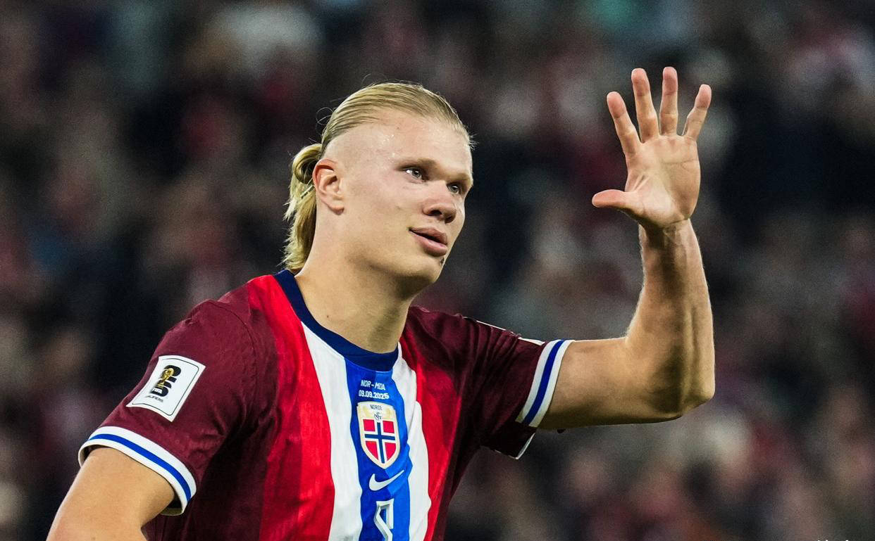 蒙特雷教练：拉莫斯的未来？他现在专注于赢得联赛冠军（蒙特雷主帅：拉莫斯未来未定，当下专注联赛夺冠）