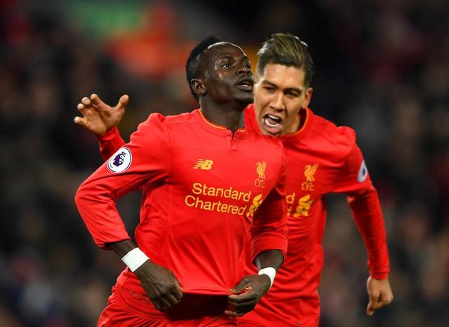 官方：穆尔豪斯与曼联续约3年，并租借加盟莱顿东方（官宣：曼联与穆尔豪斯续约三年，外租莱顿东方）