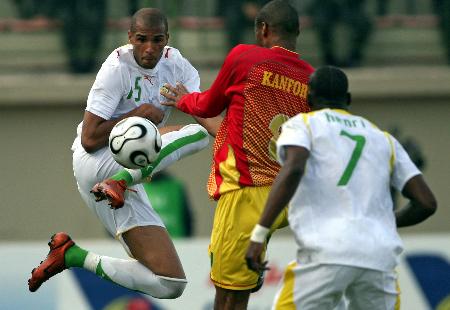 足球外援对联赛的影响（外援如何塑造联赛格局）