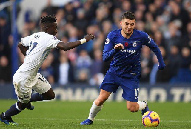 世界杯男篮迎来强强对话（男篮世界杯上演巅峰对决）